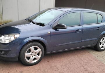 Opel Astra 99.800 km 2.990 &euro; Burscheid 51399