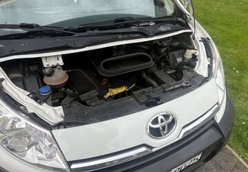 Toyota Proace (Verso) 318.000 km 4.700 &euro; Köln 51109