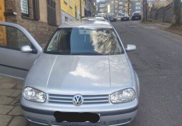 VW Golf 165.103 km 1.800 &euro; Remscheid 42855