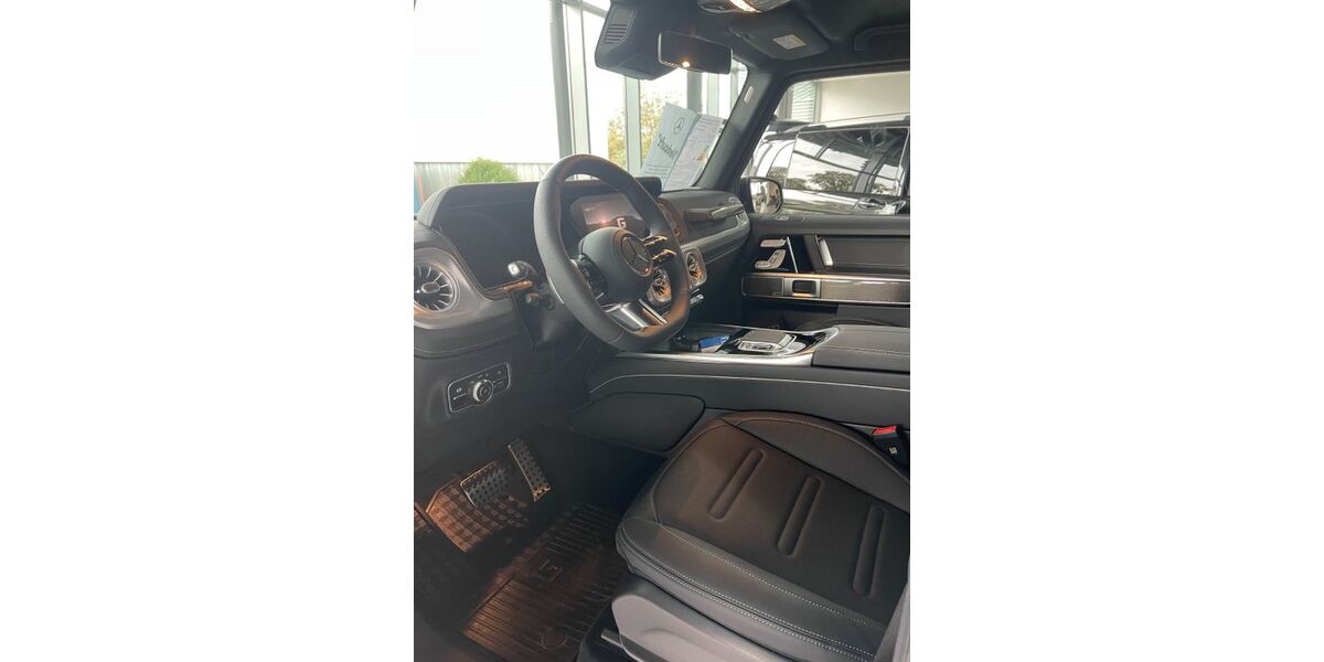Mercedes-Benz G 450 32.000 km 145.000 &euro; Burscheid 51399