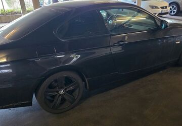 BMW 318 176.000 km 5.500 &euro; dusseldorf 40239