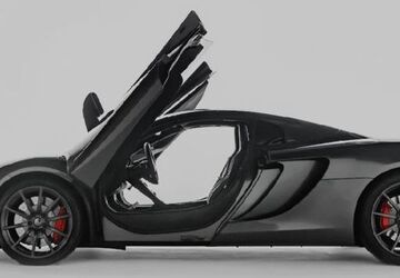 McLaren MP4-12C 25.300 km 134.900 &euro; Ratingen 40885