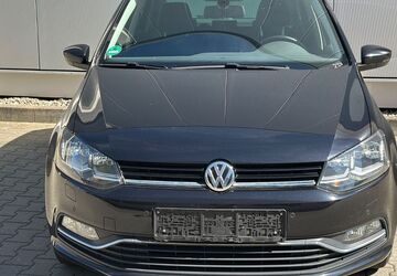 VW Polo 116.000 km 8.700 &euro; Düsseldorf - Bezirk 8 40231