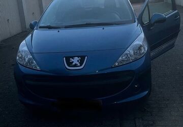 Peugeot 207 236.000 km 1.900 &euro; Grevenbroich 41515