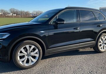 VW Touareg 55.500 km 43.950 &euro; Köln 50997