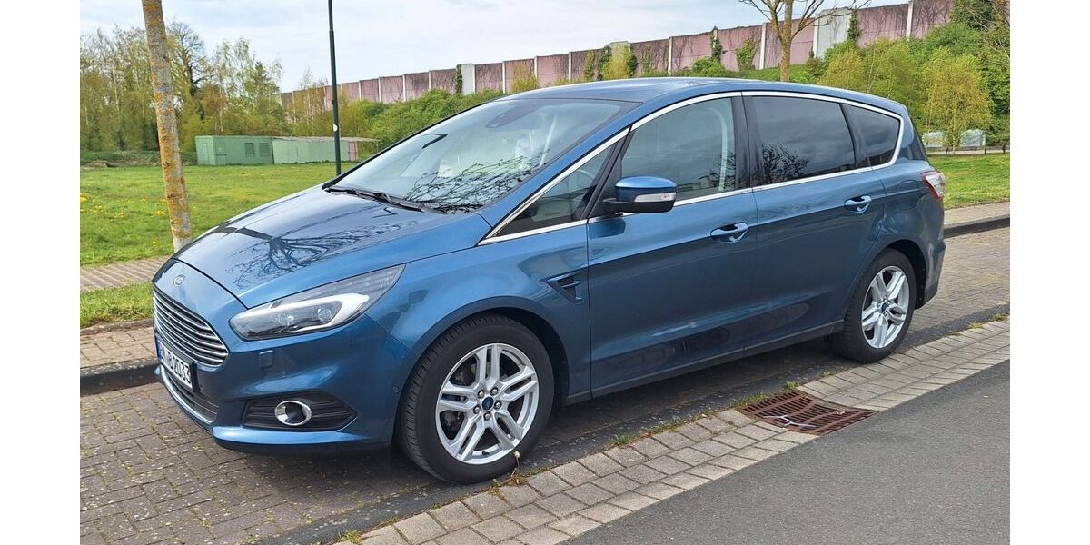 Ford S-Max 135.000 km 18.900 &euro; Kerpen 50169