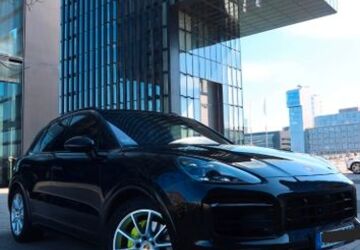 Porsche Cayenne 132.000 km 59.000 &euro; Willich 47877