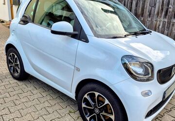 Smart ForTwo 85.000 km 7.699 &euro; Köln 50769