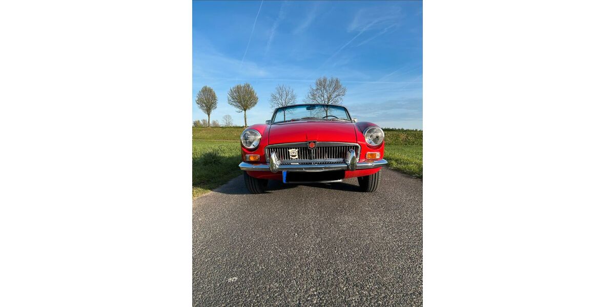 MG B 64.000 km 22.500 &euro; Hilden 40724