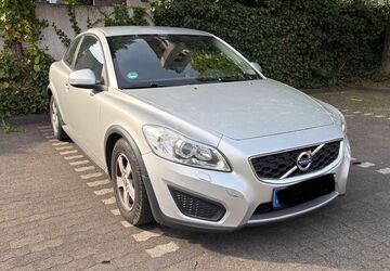 Volvo C30 194.575 km 5.190 &euro; Köln 50823