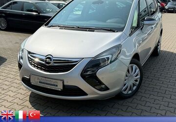 Opel Zafira Tourer 224.249 km 4.990 &euro; Langenfeld 40764