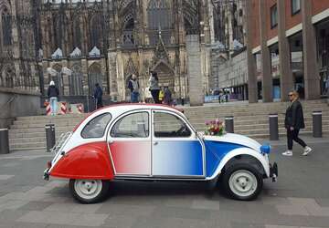 Citroen 2CV 91.000 km 16.500 &euro; Bergisch Gladbach 51427