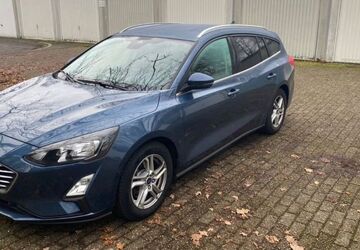 Ford Focus 133.500 km 12.500 &euro; Düsseldorf 40470