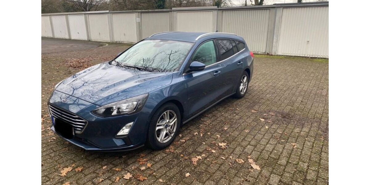 Ford Focus 133.500 km 12.500 &euro; Düsseldorf 40470