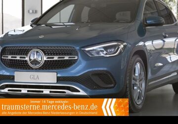 Mercedes-Benz GLA 200 56.693 km 31.990 &euro; Düsseldorf 40231