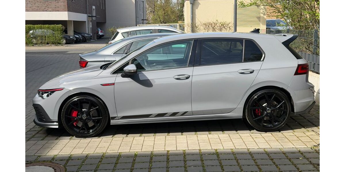 VW Golf 53.900 km 29.499 &euro; Kerpen 50169