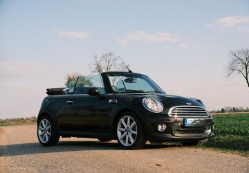 Mini One Cabrio 62.500 km 11.950 &euro; Meerbusch 40667