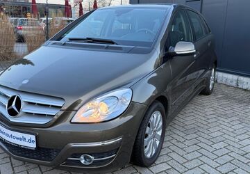 Mercedes-Benz B 180 94.000 km 6.900 &euro; Dormagen 41540