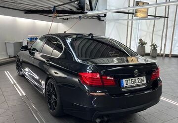 BMW 523 225.000 km 7.300 &euro; Düsseldorf 40476