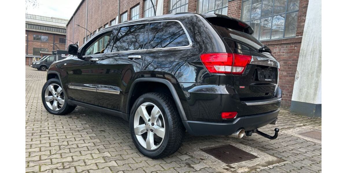 Jeep Grand Cherokee 172.900 km 11.999 &euro; Köln 51069