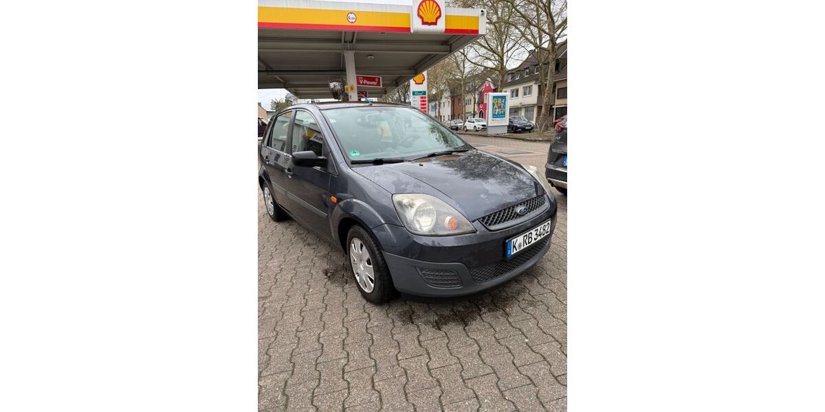 Ford Fiesta 200.000 km 1.700 &euro; Köln 50968