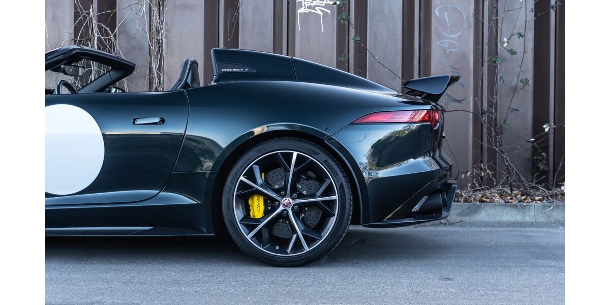 Jaguar F-Type 8.790 km 177.777 &euro; Köln 50858