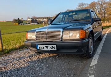 Mercedes-Benz 190 159.500 km 13.900 &euro; Remscheid 42899
