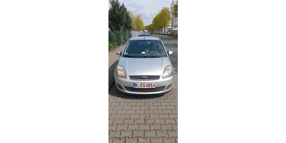 Ford Fiesta 130.000 km 2.500 &euro; Leverkusen 51381