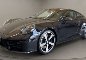 Porsche 992 10.000 km 158.500 &euro; Köln 50823