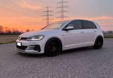 VW Golf 85.500 km 25.699 &euro; Dormagen 41542