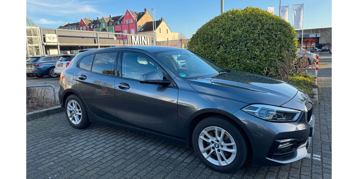 BMW 118 79.400 km 21.290 &euro; Düsseldorf 40597
