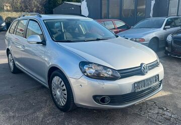 VW Golf 300.000 km 2.399 &euro; Solingen 42655