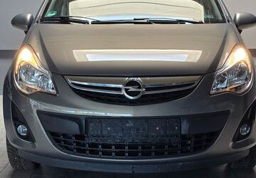 Opel Corsa 111.600 km 4.690 &euro; Hilden 40721