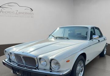 Jaguar Daimler 24.689 km 59.800 &euro; Kaarst 41564