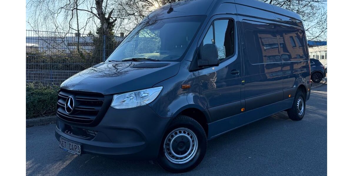 Mercedes-Benz Sprinter 219.554 km 17.900 &euro; Hilden 40721