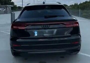 Audi Q8 162.000 km 30.500 &euro; Koln 51103