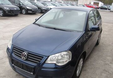VW Polo 107.500 km 3.900 &euro; Leverkusen 51371