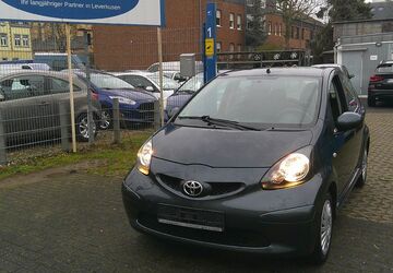 Toyota Aygo (X) 50.687 km 4.950 &euro; Leverkusen 51377
