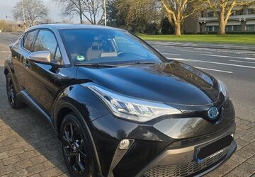 Toyota C-HR 33.800 km 21.500 &euro; Köln 51063