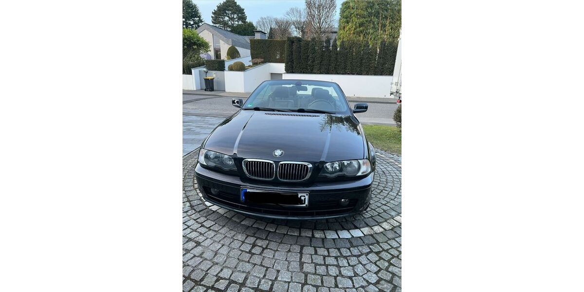 BMW 323 111.303 km 12.200 &euro; Haan 42781