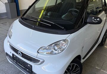 Smart ForTwo 80.656 km 8.599 &euro; Köln 50829