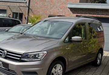 VW Caddy 219.000 km 13.500 &euro; Solingen 42651