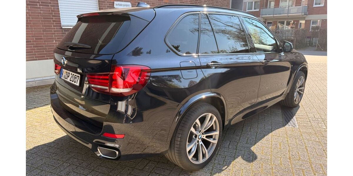 BMW X5 165.000 km 28.400 &euro; Köln 50997