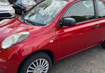 Nissan Micra 96.000 km 2.999 &euro; Neuss 41462