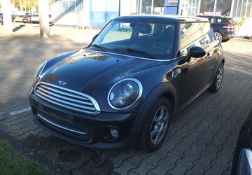 Mini Cooper 114.143 km 8.904 &euro; Köln-Marsdorf/Junkersdorf 50858