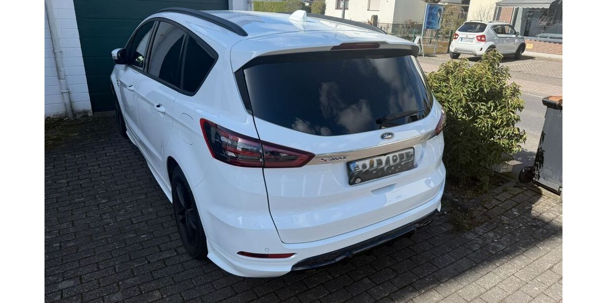 Ford S-Max 55.000 km 28.000 &euro; Köln 51143