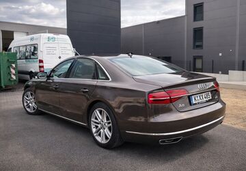 Audi A8 209.500 km 25.200 &euro; Langenfeld 40764