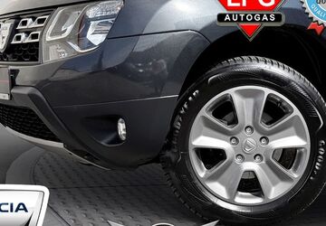 Dacia Duster 73.997 km 8.490 &euro; Düsseldorf 40625