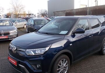 SsangYong Tivoli 27.992 km 16.400 &euro; Willich 47877