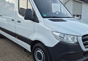 Mercedes-Benz Sprinter 85.000 km 24.750 &euro; Düsseldorf 40591